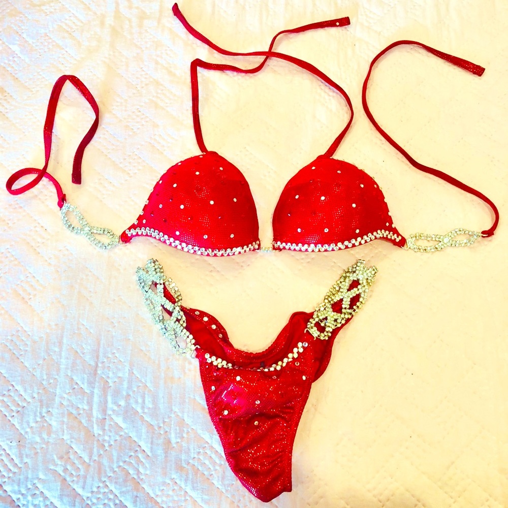 bikini for competition